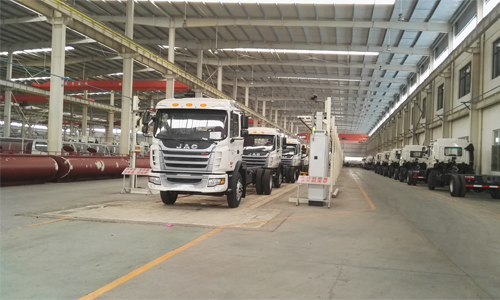 江淮格爾發(fā)<a href=http://www.honits.com/ssc target=_blank class=infotextkey>灑水車</a>批量出口委內瑞拉