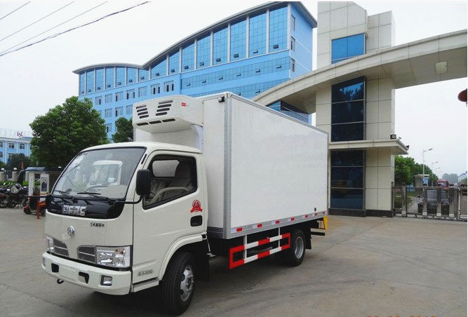 東風福瑞卡<a href=http://www.honits.com/lcc/ target=_blank class=infotextkey>冷藏車</a>