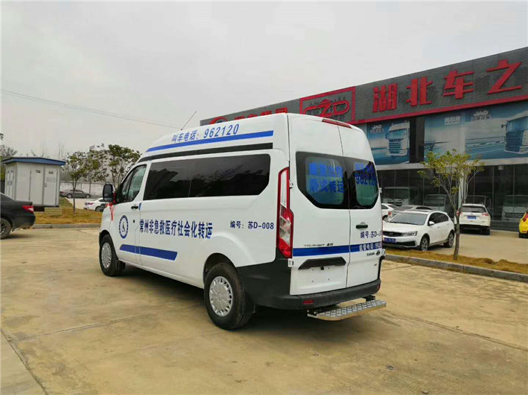福特新全順V362病人轉(zhuǎn)運(yùn)車(chē)(短軸中頂)圖片4