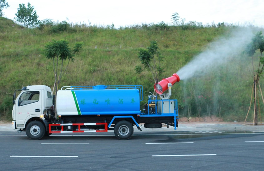 國(guó)六13方東風(fēng)灑水車(chē)高炮功能演示